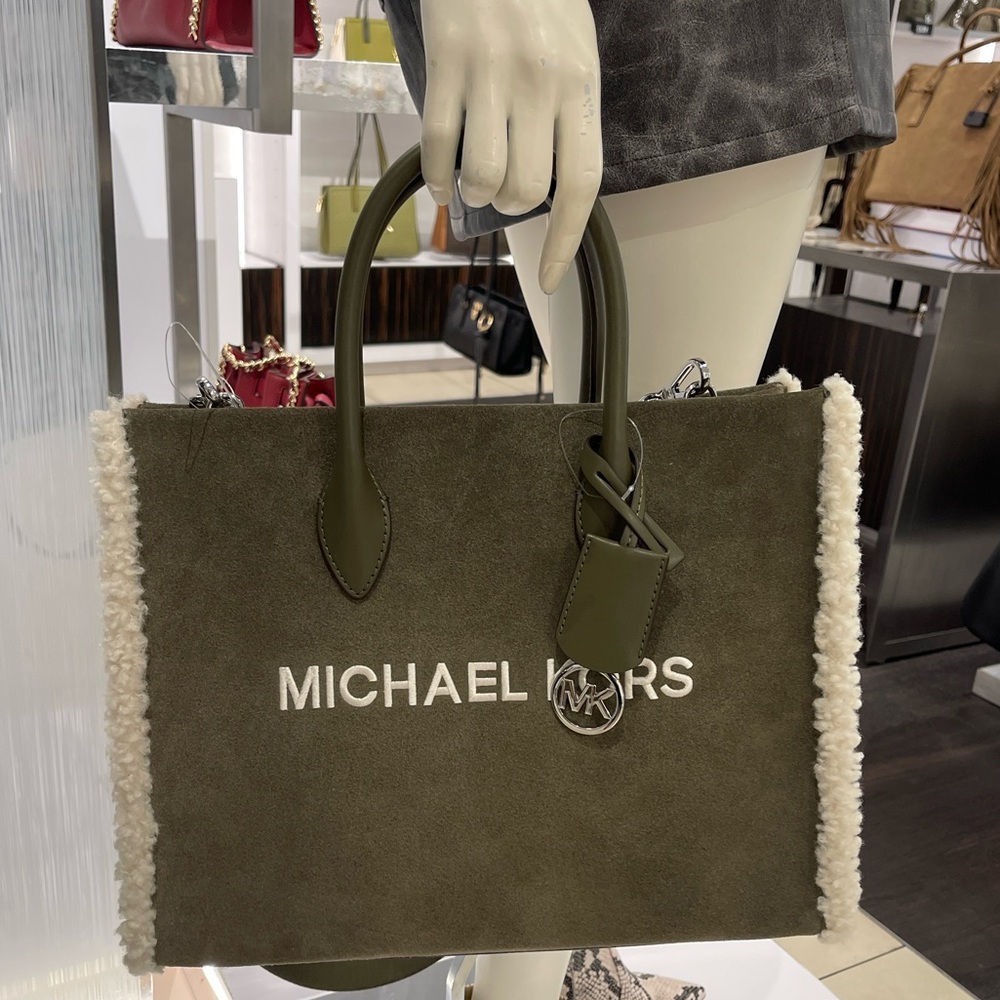 MICHAEL KORS Mirella Medium Suede and Faux Shearling Tote Bag
Olive 
NWT - Picture 10 of 16